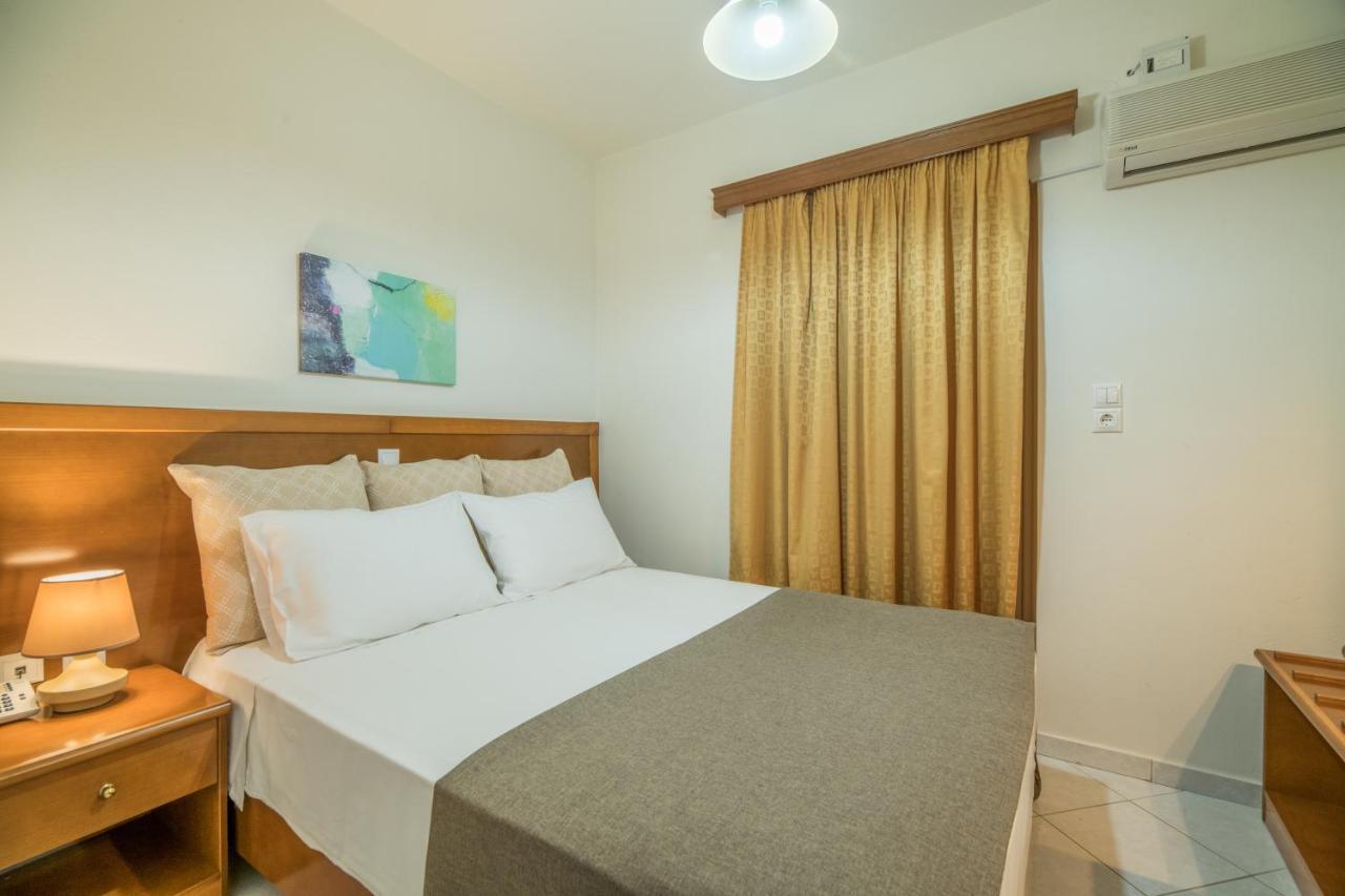 Hiona Holiday Hotel Палекастрон Екстер'єр фото